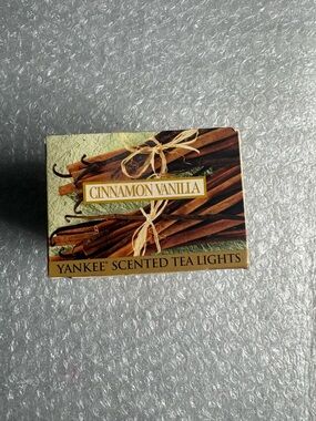 Yankee Candle Cinnamon Stick 12 Scented Tea Lights RARE
